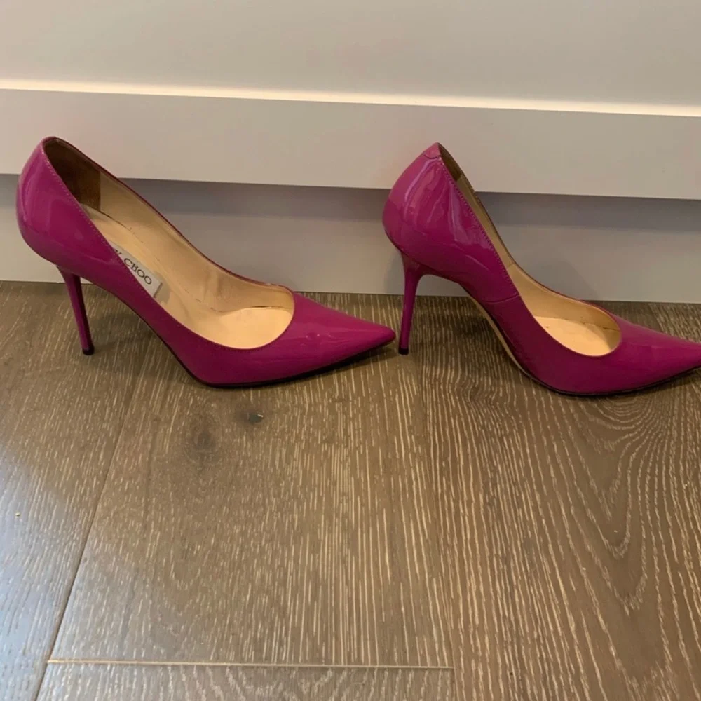 Jimmy Choo 💯% original  - Magenta Size 37/ US 7 - Picture 2 of 6